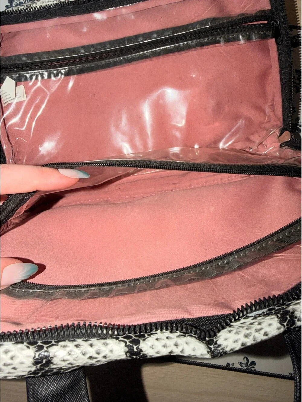 Nicole Miller New York Snakeskin Travel Cosmetic Organizer Clear Pockets